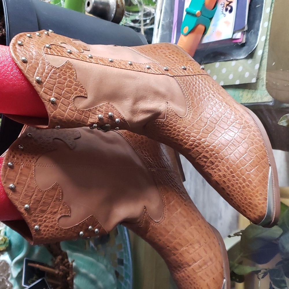 Vintage Donna Lawrence boots
